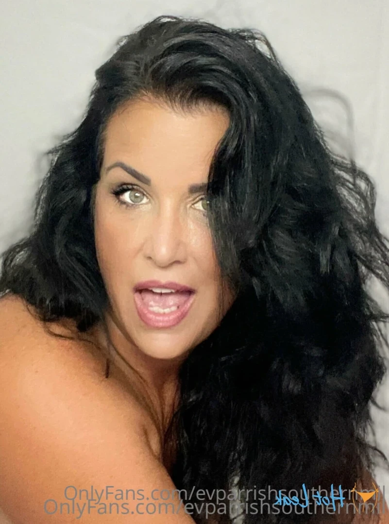 Evangeline (EV) Parrish [ evparrish ] Onlyfans leaked photo 12885132 on Hotleaks.tv