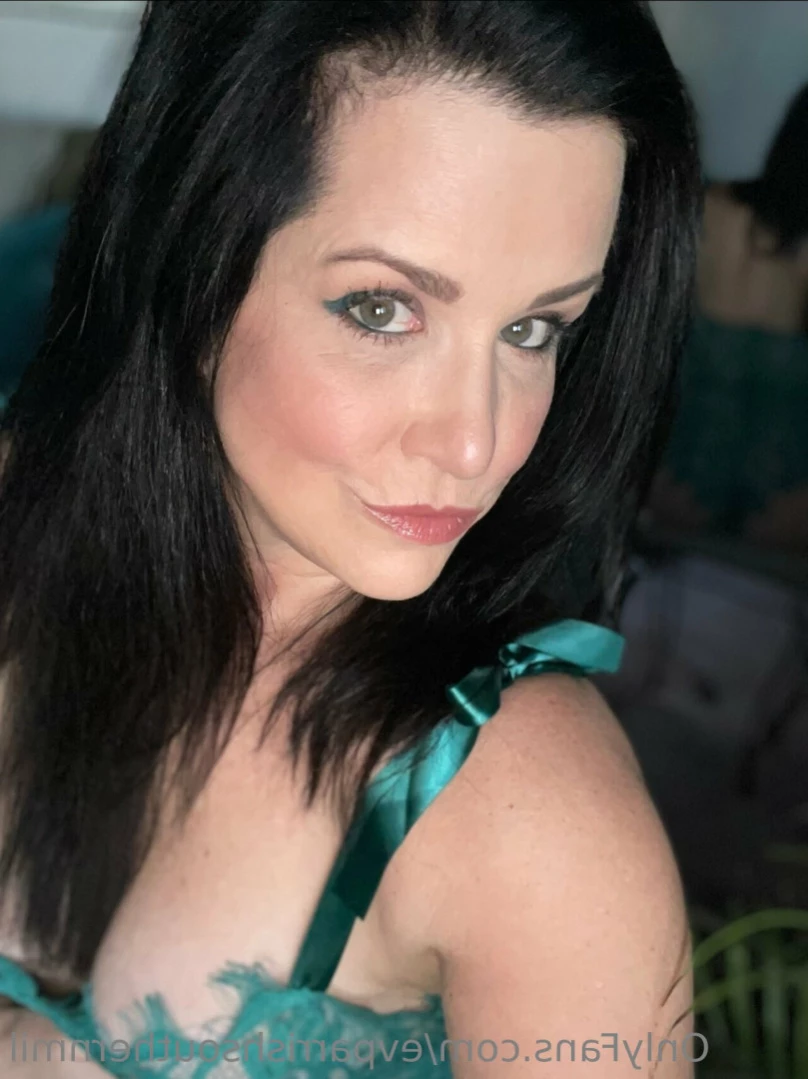 Evangeline (EV) Parrish [ evparrish ] Onlyfans leaked photo 13182834 on Hotleaks.tv