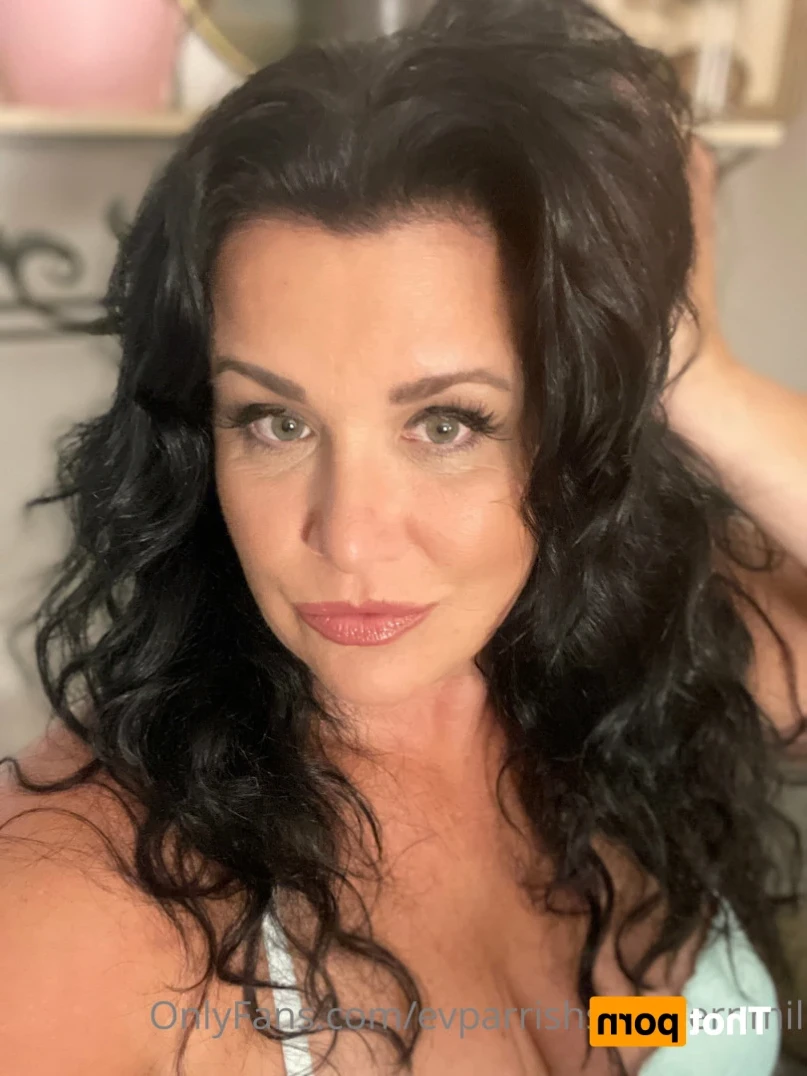 Evangeline (EV) Parrish [ evparrish ] Onlyfans leaked photo 13182843 on Hotleaks.tv