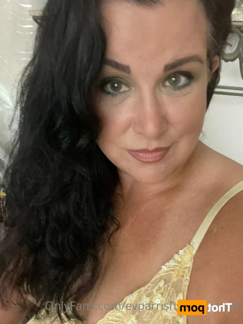 Evangeline (EV) Parrish [ evparrish ] Onlyfans leaked photo 13633095 on Hotleaks.tv