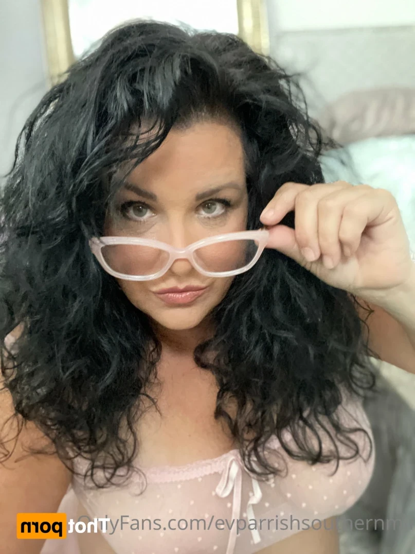 Evangeline (EV) Parrish [ evparrish ] Onlyfans leaked photo 13926032 on Hotleaks.tv