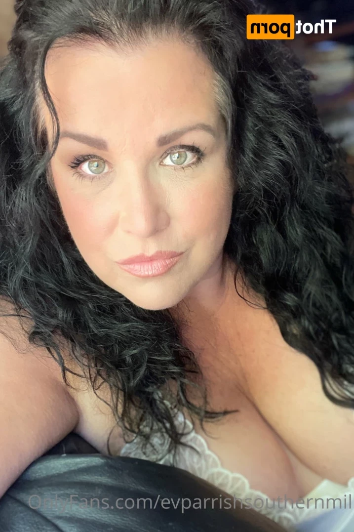 Evangeline (EV) Parrish [ evparrish ] Onlyfans leaked photo 14085977 on Hotleaks.tv