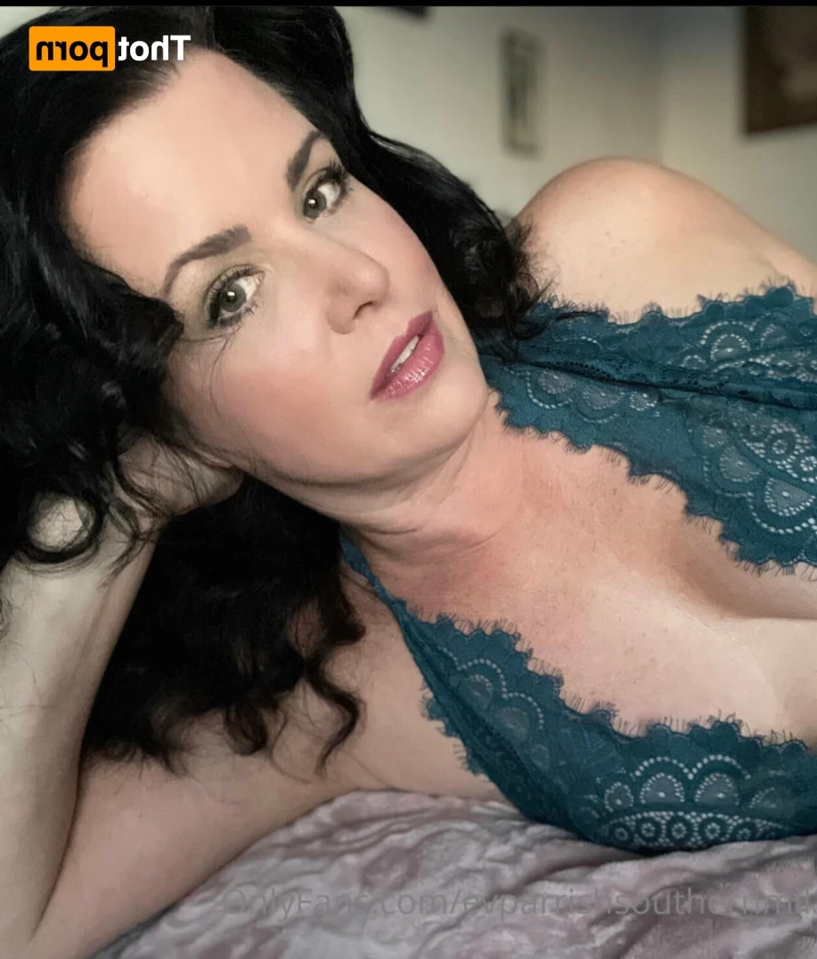 Evangeline (EV) Parrish [ evparrish ] Onlyfans leaked photo 14511228 on Hotleaks.tv