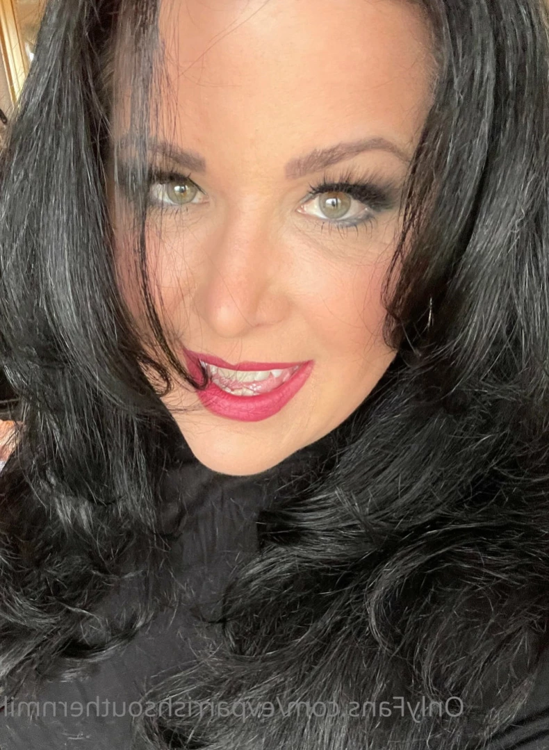 Evangeline (EV) Parrish [ evparrish ] Onlyfans leaked photo 15405946 on Hotleaks.tv