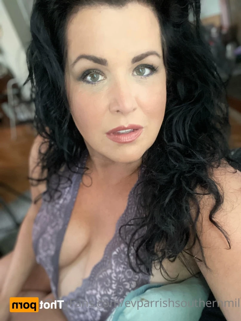 Evangeline (EV) Parrish [ evparrish ] Onlyfans leaked photo 15999988 on Hotleaks.tv