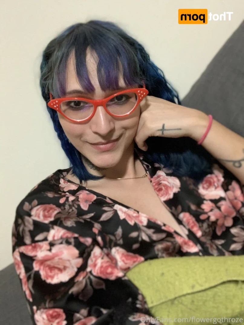 flowergothroze Onlyfans leaked photo 13478587 on Hotleaks.tv