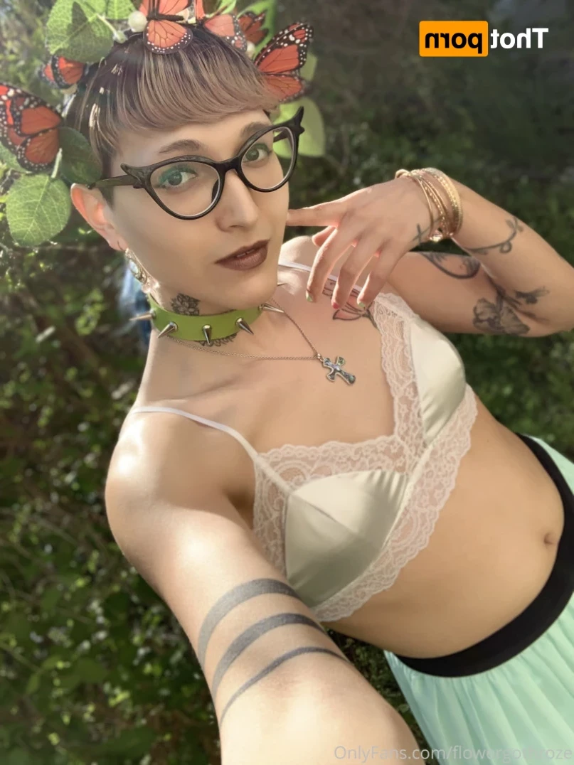 flowergothroze Onlyfans leaked photo 13479980 on Hotleaks.tv