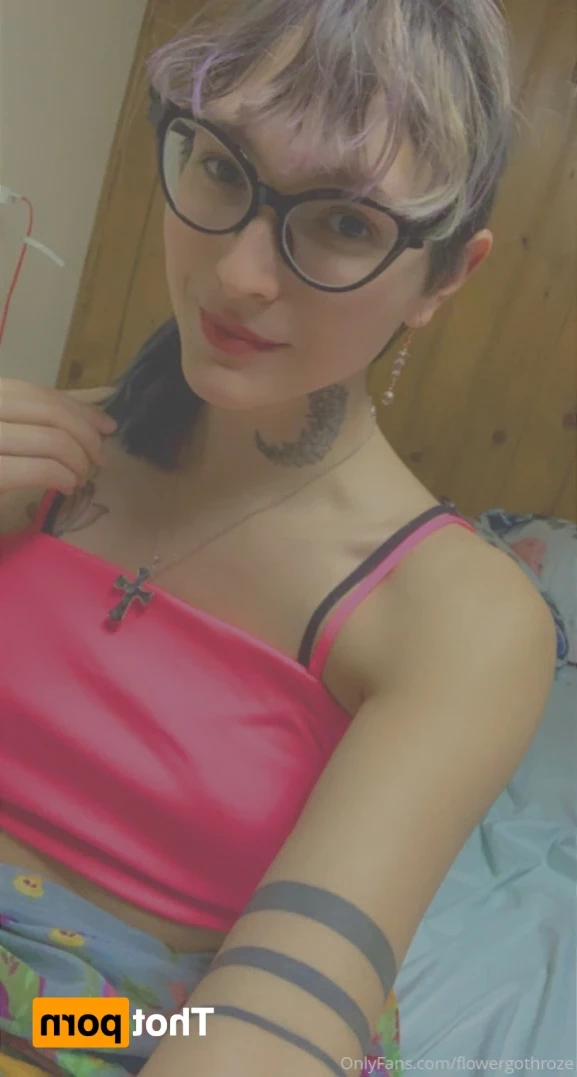 flowergothroze Onlyfans leaked photo 13490078 on Hotleaks.tv