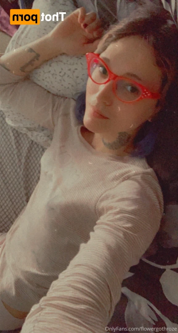 flowergothroze Onlyfans leaked photo 13491445 on Hotleaks.tv