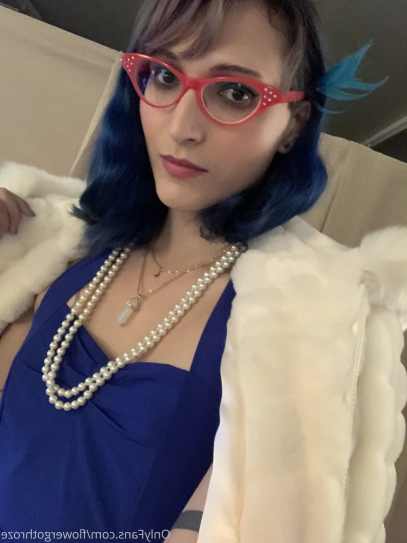 flowergothroze Onlyfans leaked photo 14996012 on Hotleaks.tv