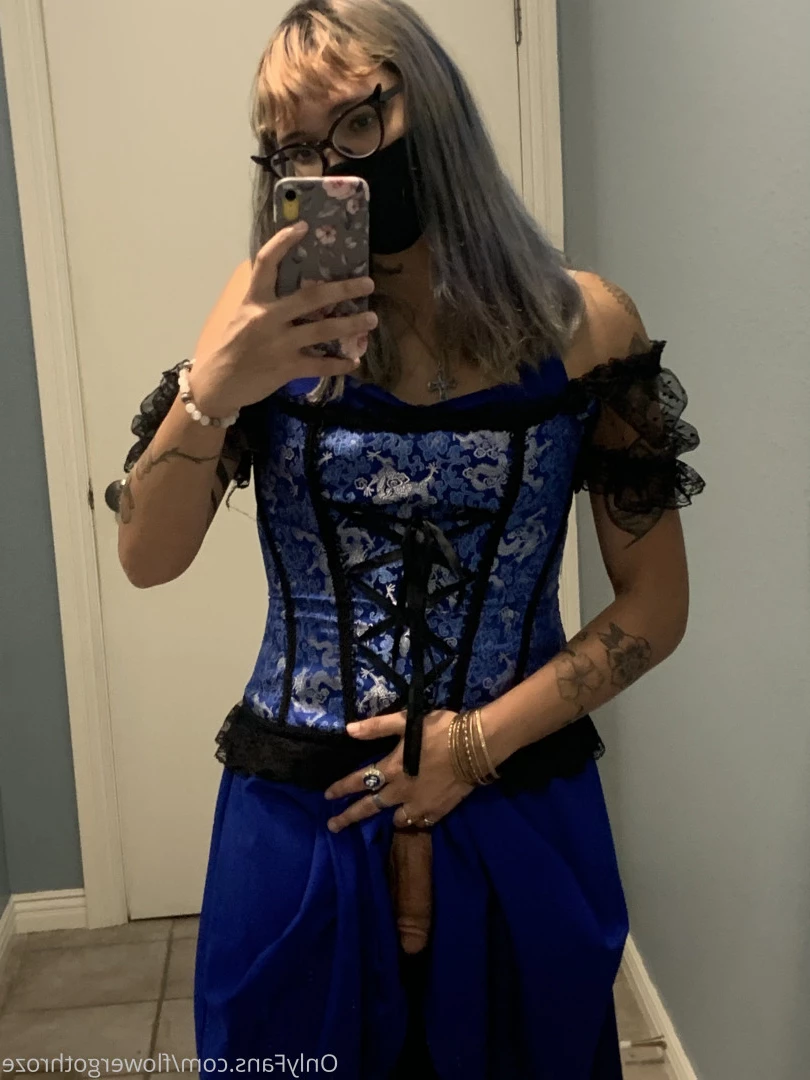 flowergothroze Onlyfans leaked photo 15675576 on Hotleaks.tv