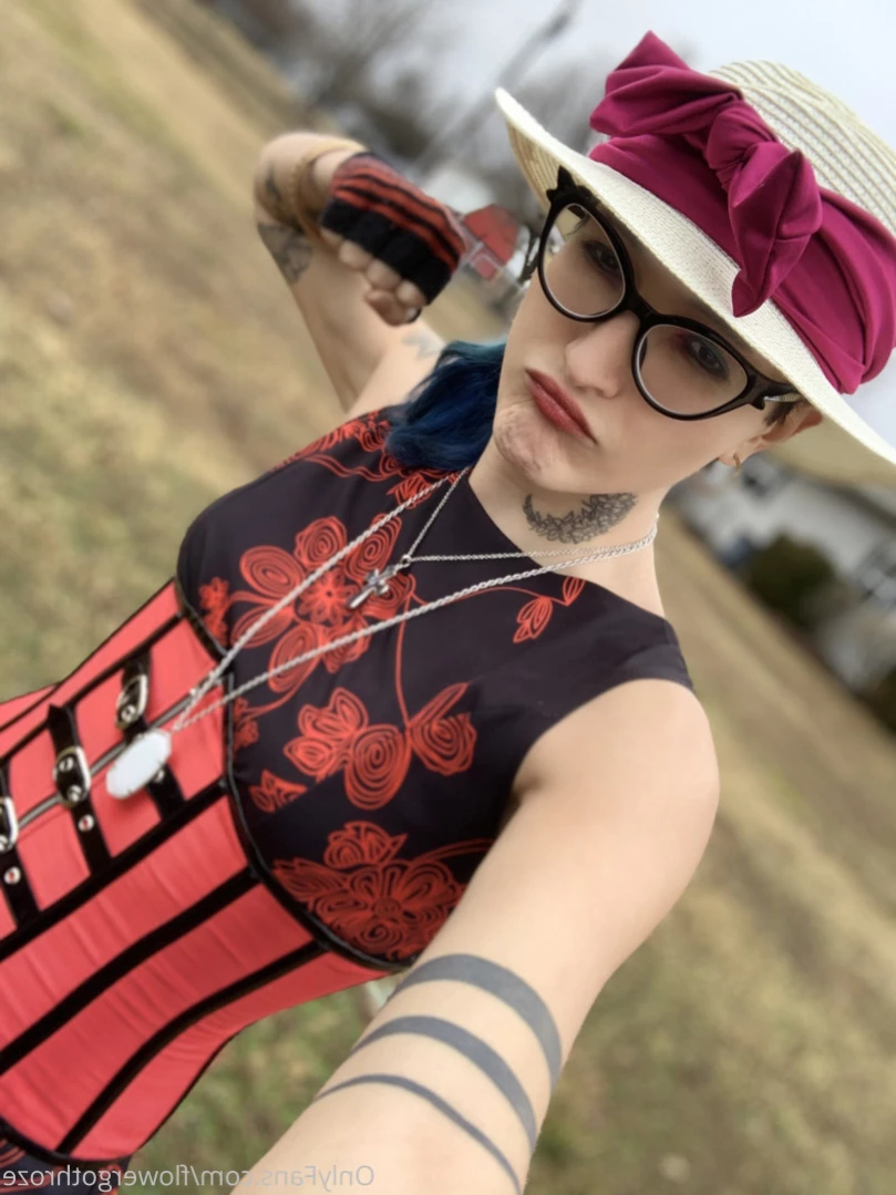 flowergothroze Onlyfans leaked photo 15847957 on Hotleaks.tv
