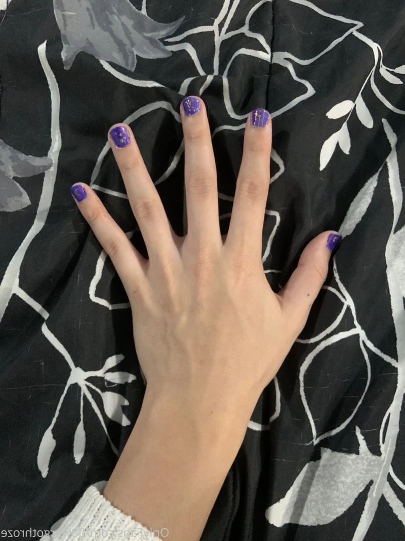 flowergothroze Onlyfans leaked photo 16004655 on Hotleaks.tv