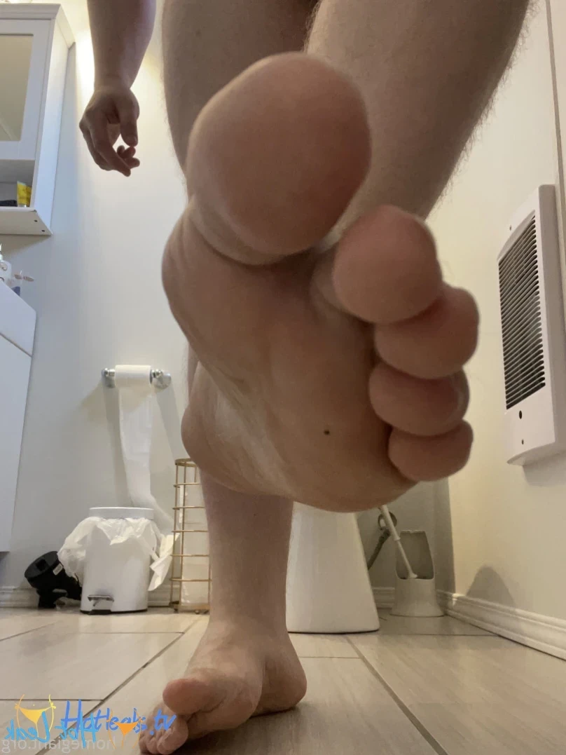 homegiant Onlyfans leaked photo 12207611 on Hotleaks.tv