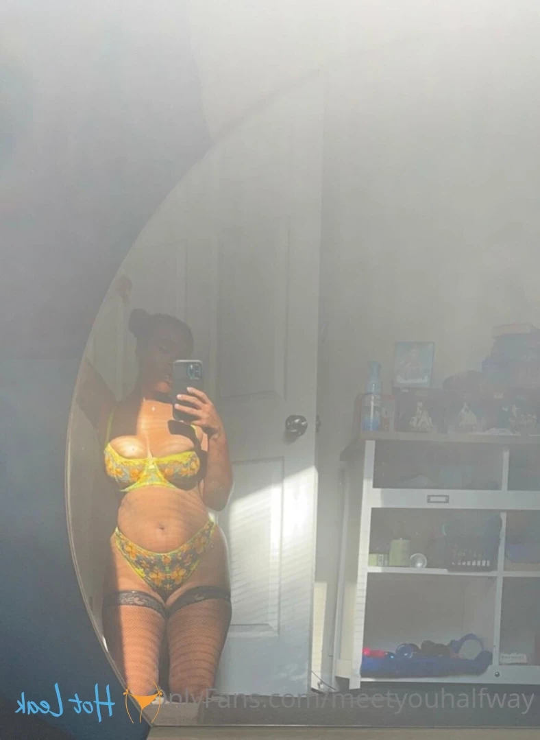 Marie [ meetyouhalfway ] Onlyfans leaked photo 11826661 on Hotleaks.tv