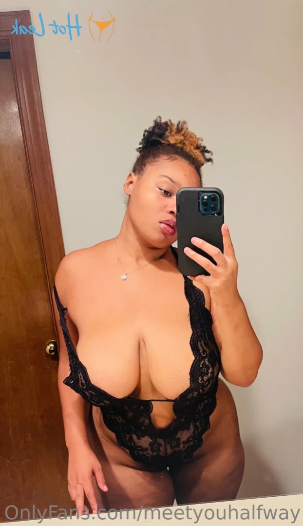 Marie [ meetyouhalfway ] Onlyfans leaked photo 11879572 on Hotleaks.tv