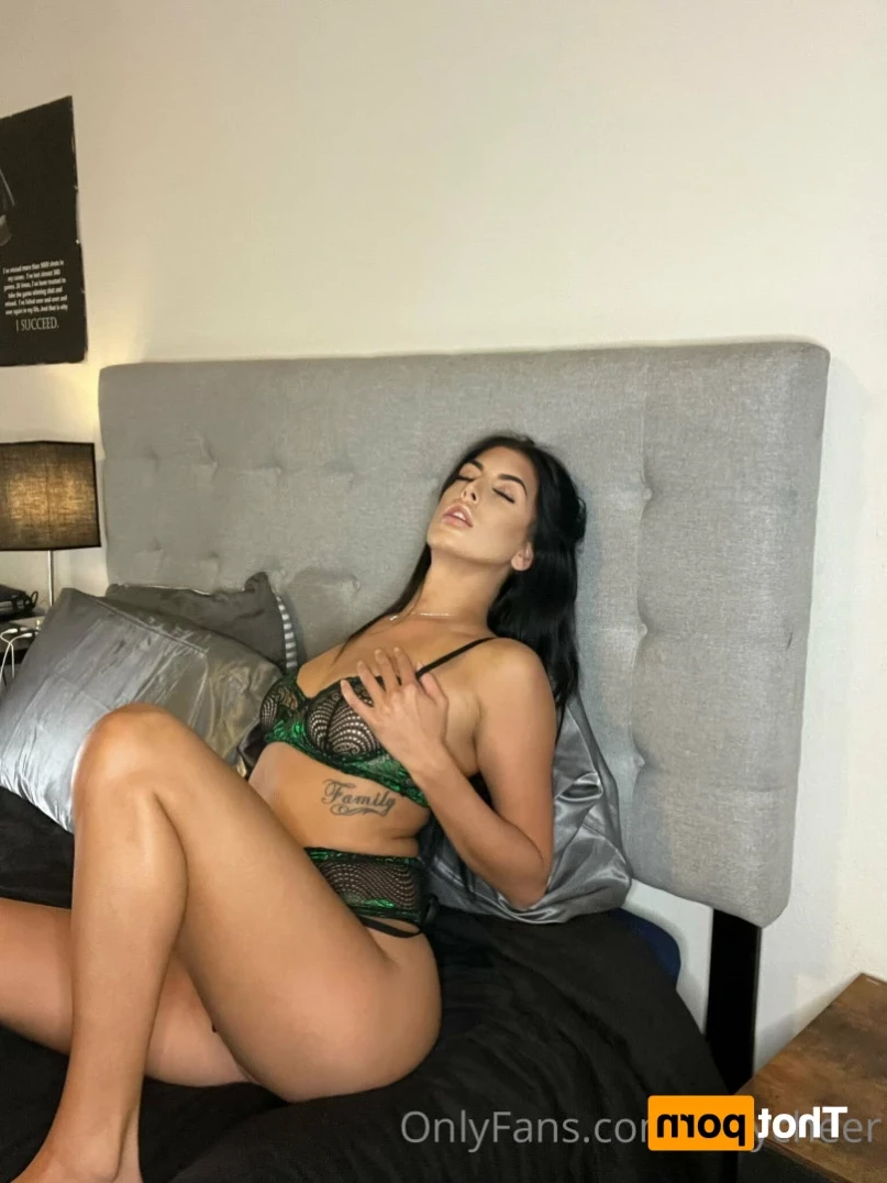 Lucy [ lucymomma ] Onlyfans leaked photo 16031582 on Hotleaks.tv