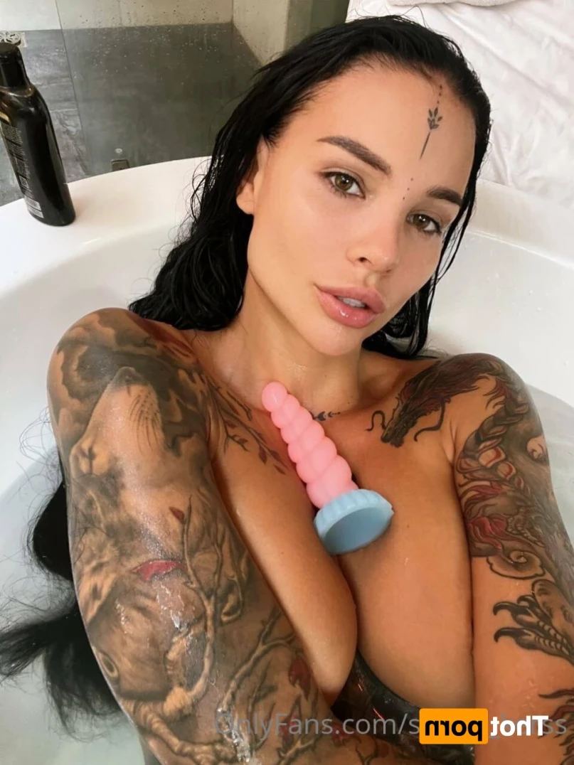 Krasivchik [ the_krasivchik ] Onlyfans leaked photo 14847551 on Hotleaks.tv