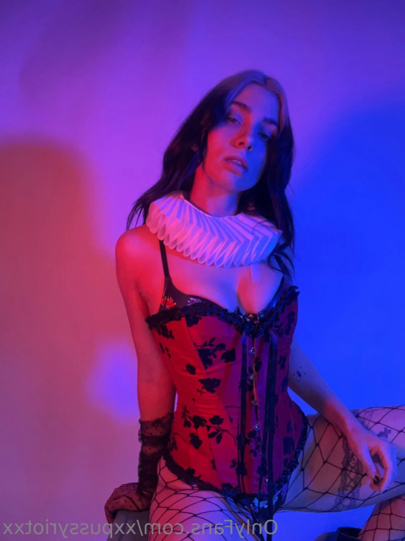 Pussy Riot [ pussyriot ] Onlyfans leaked photo 13233069 on Hotleaks.tv