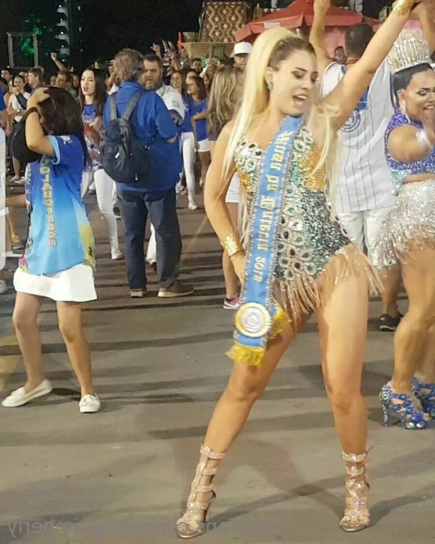 Patricia Kimberly [ pattykimberly ] Onlyfans leaked photo 12597871 on Hotleaks.tv