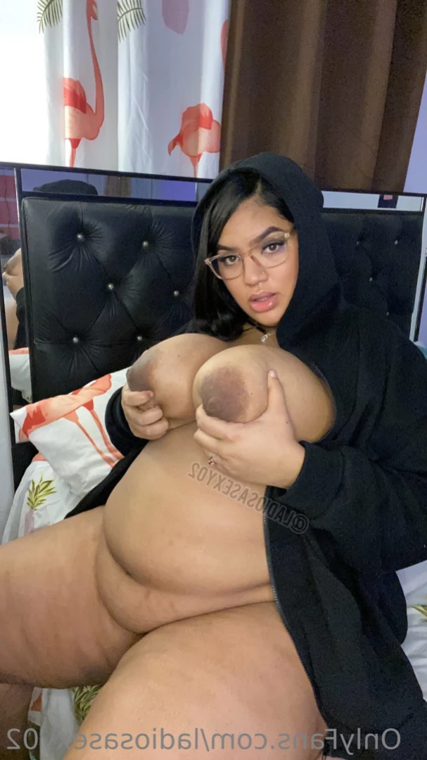 🥥 BIG TITTYS 🥥 [ ladiosasexy02 ] Onlyfans leaked photo 12722131 on Hotleaks.tv
