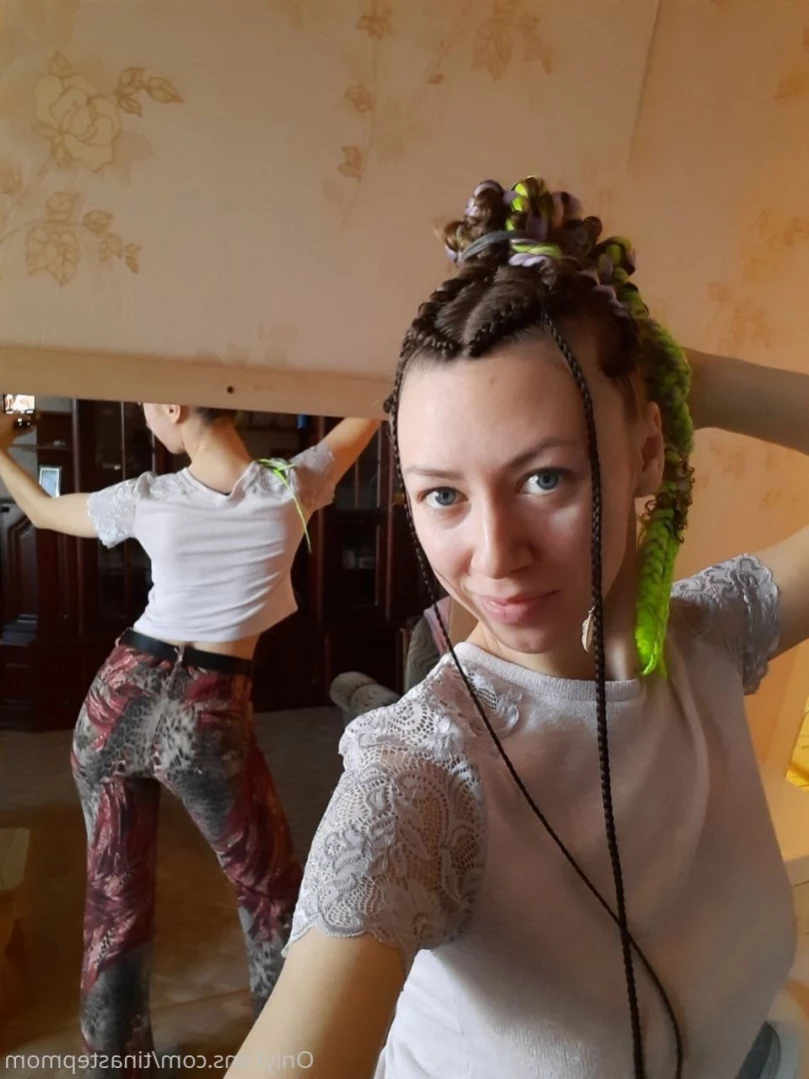 Your stepmom Tina 🍒 [ tinastepmom ] Onlyfans leaked photo 11886136 on Hotleaks.tv