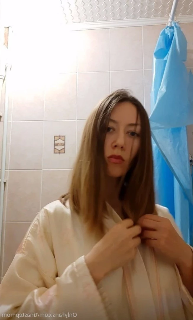 Your stepmom Tina 🍒 [ tinastepmom ] Onlyfans leaked photo 11901506 on Hotleaks.tv