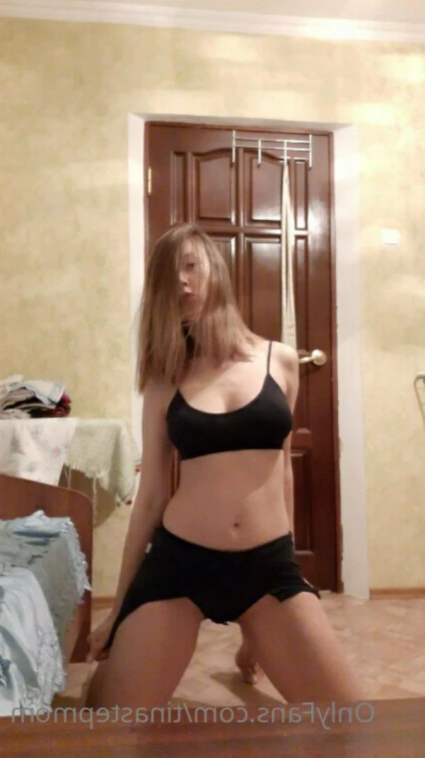 Your stepmom Tina 🍒 [ tinastepmom ] Onlyfans leaked photo 12350990 on Hotleaks.tv