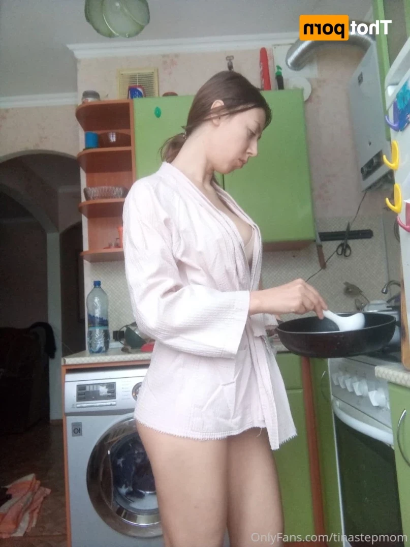 Your stepmom Tina 🍒 [ tinastepmom ] Onlyfans leaked photo 15630798 on Hotleaks.tv