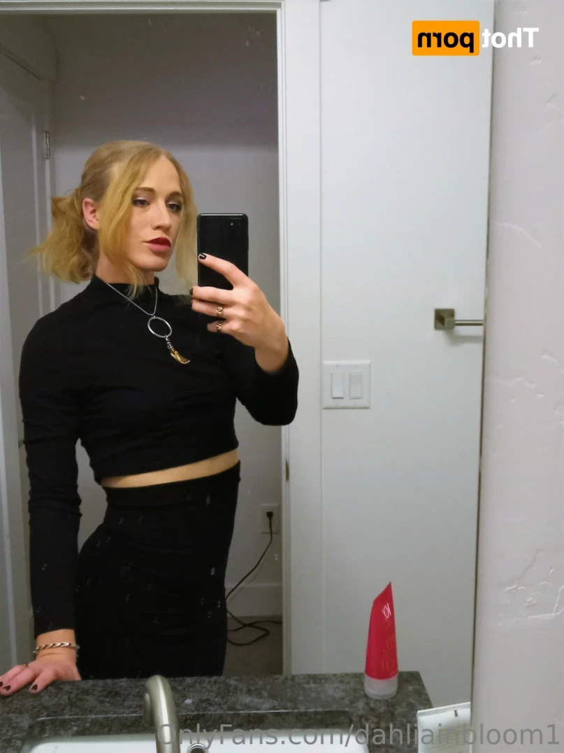 Meddle Blooms [ meddleblooms ] Onlyfans leaked photo 14088528 on Hotleaks.tv