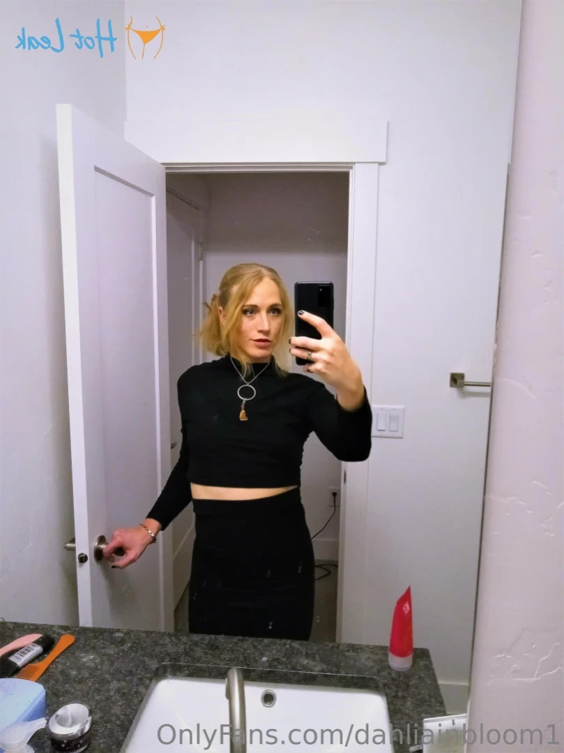 Meddle Blooms [ meddleblooms ] Onlyfans leaked photo 14088751 on Hotleaks.tv