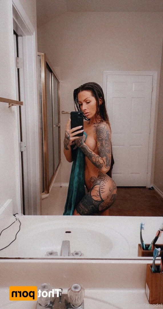 Lora 🖤 [ totallynot_ldm ] Onlyfans leaked photo 16013462 on Hotleaks.tv