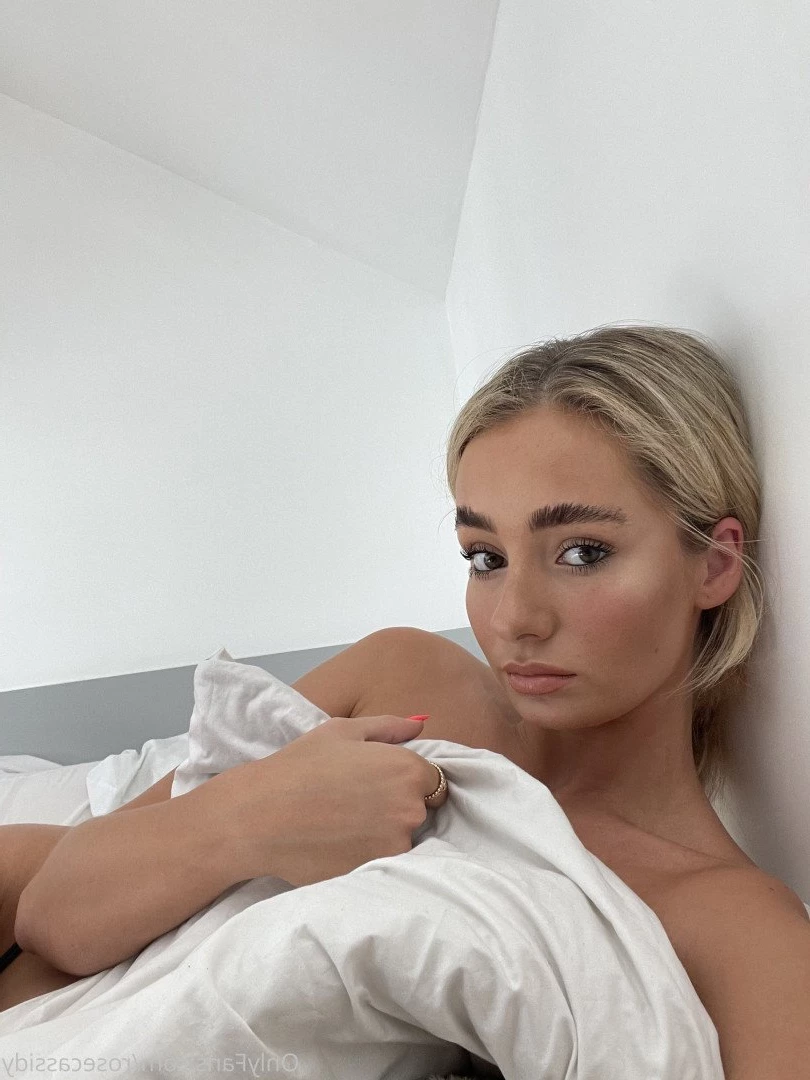 Rose Cassidy🌹 [ rosecassidy ] Onlyfans leaked photo 1038829 on Hotleaks.tv