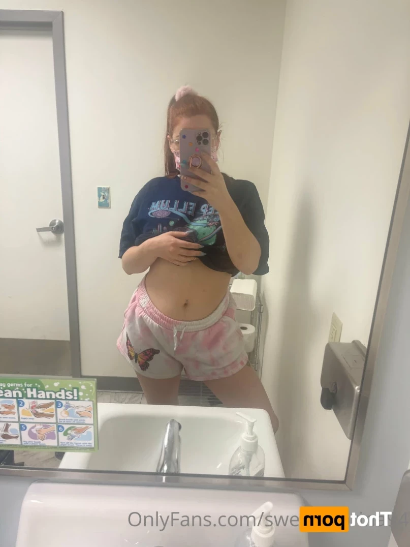 sweetsabrina94 Onlyfans leaked photo 14505204 on Hotleaks.tv
