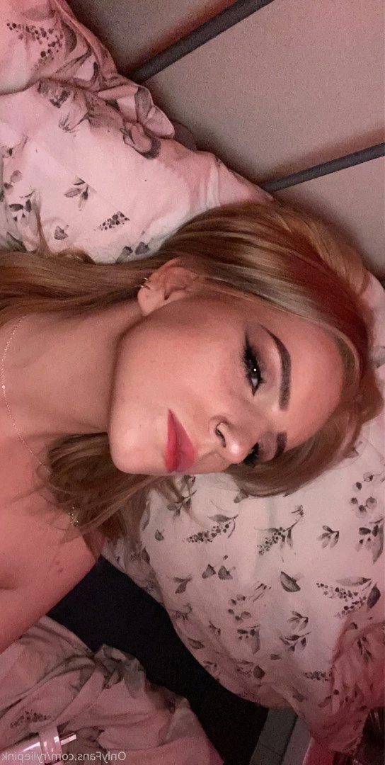 ALT GIRL 💫💕 TOP 0.76% [ ryliepink ] Onlyfans leaked photo 1047875 on Hotleaks.tv