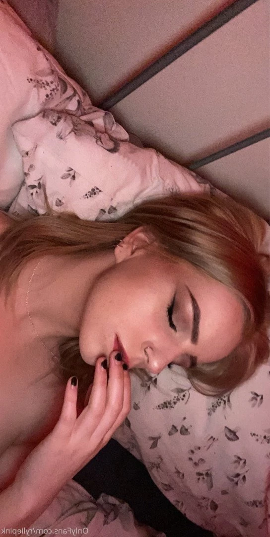 ALT GIRL 💫💕 TOP 0.76% [ ryliepink ] Onlyfans leaked photo 1047922 on Hotleaks.tv