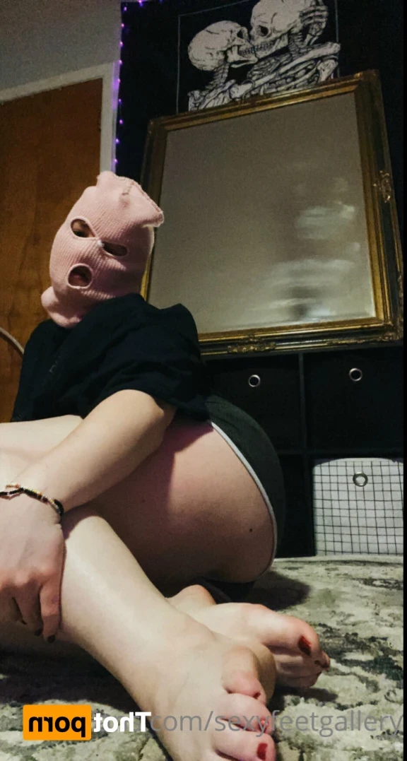 sexyfeetgallery Onlyfans leaked photo 11962860 on Hotleaks.tv
