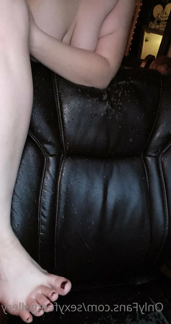 sexyfeetgallery Onlyfans leaked photo 11980429 on Hotleaks.tv