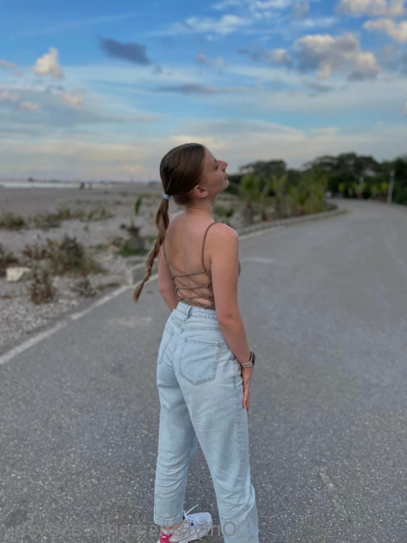 Casey 💛 [ caseyshy ] Onlyfans leaked photo 12714598 on Hotleaks.tv
