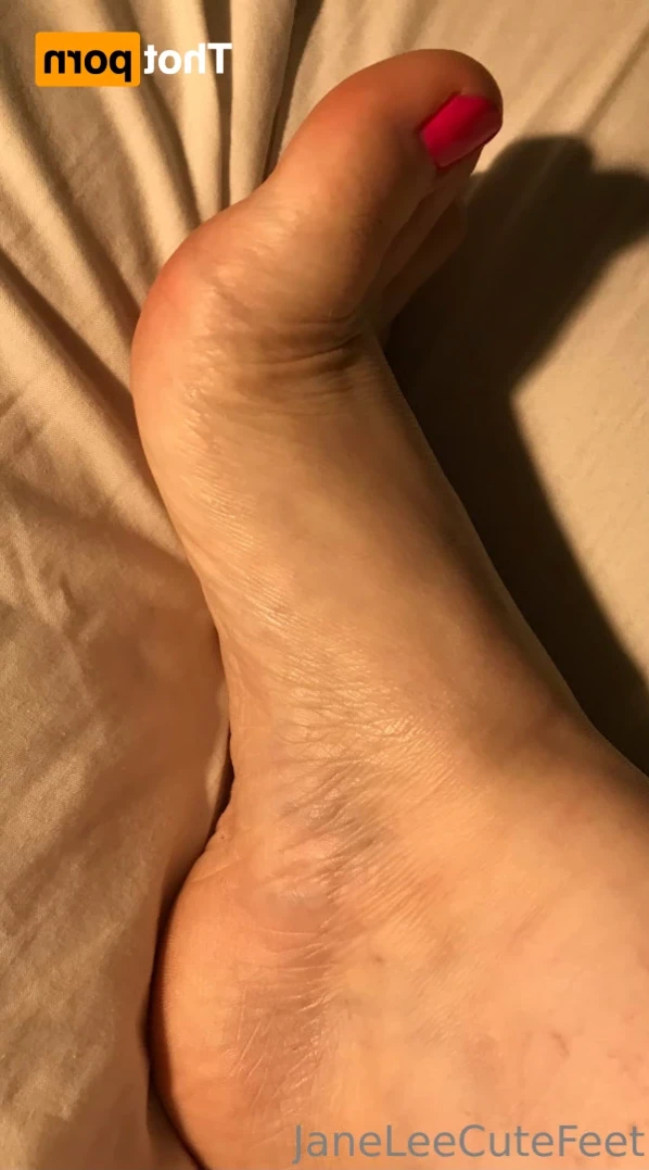 janeleecutefeet Onlyfans leaked photo 14814934 on Hotleaks.tv