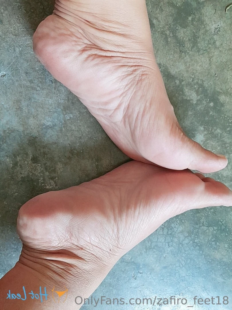 Zafiro-Feet92 [ zafiro_feet18 ] Onlyfans leaked photo 11798678 on Hotleaks.tv