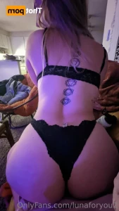 15803004