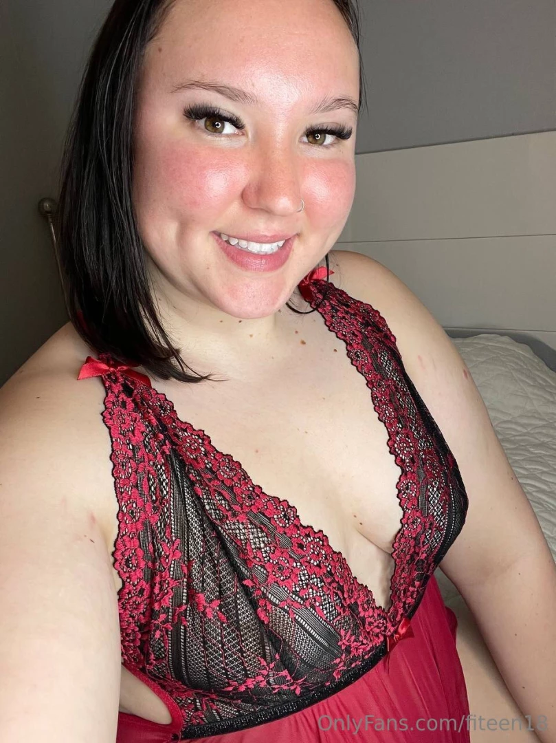XXX Bisexual College Girl 😈 [ bisexualcollegegirl ] Onlyfans leaked photo 18557577 on Hotleaks.tv