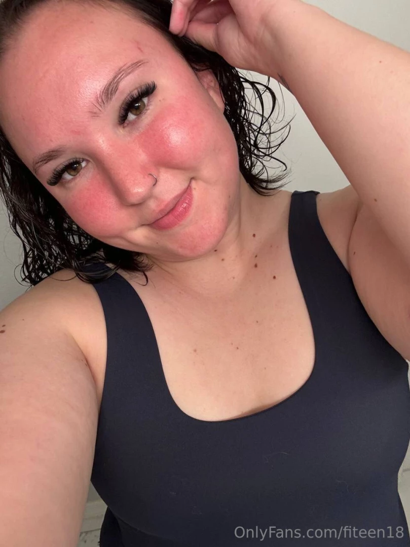 XXX Bisexual College Girl 😈 [ bisexualcollegegirl ] Onlyfans leaked photo 18557832 on Hotleaks.tv