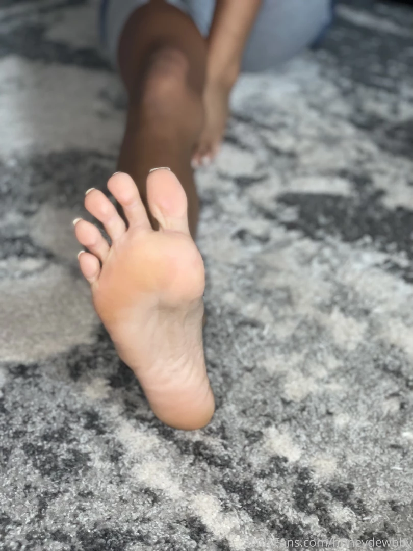 Domme Honey 🖤 [ honeydewbby ] Onlyfans leaked photo 17789828 on Hotleaks.tv