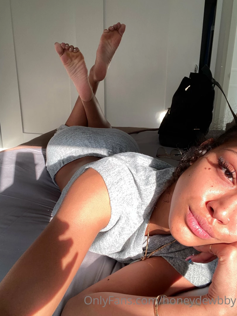 Domme Honey 🖤 [ honeydewbby ] Onlyfans leaked photo 17789998 on Hotleaks.tv