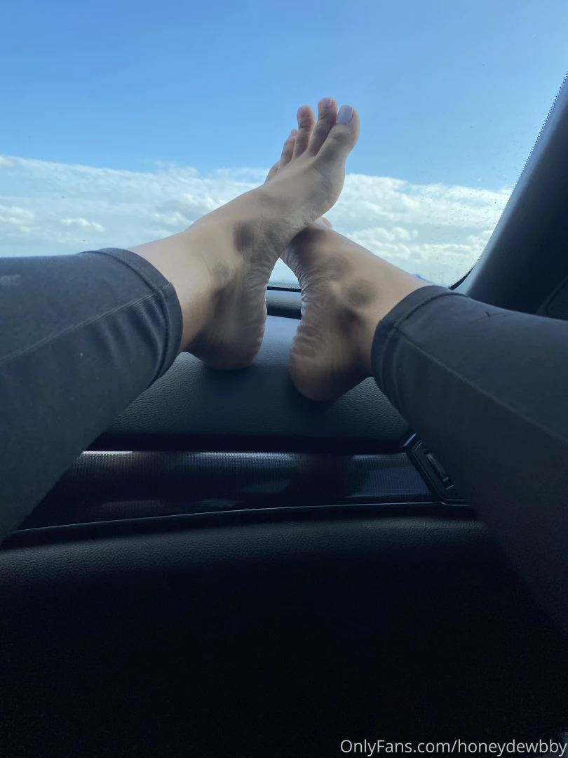 Domme Honey 🖤 [ honeydewbby ] Onlyfans leaked photo 17790005 on Hotleaks.tv