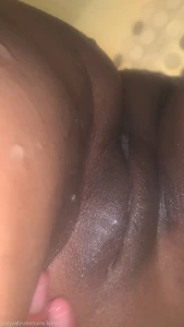 4617516