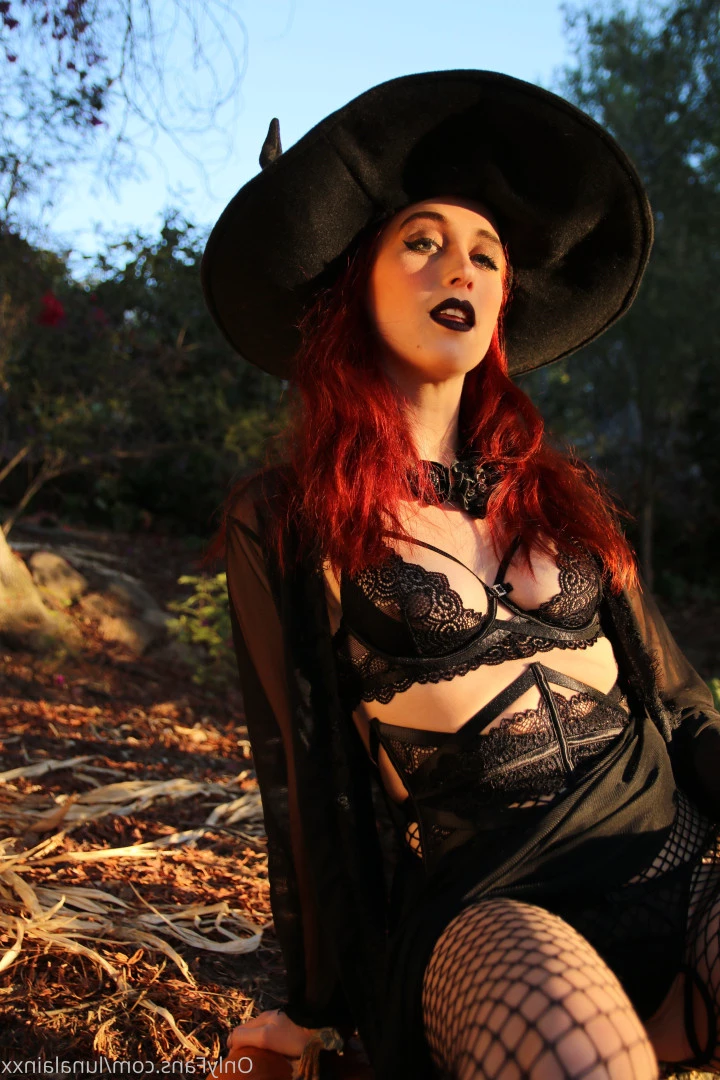 Luna Lain - Redhead Dream [ lunalainxx ] Onlyfans leaked photo 17720990 on Hotleaks.tv