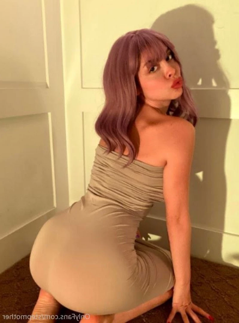 Zayla [ stepmother ] Onlyfans leaked photo 1127259 on Hotleaks.tv